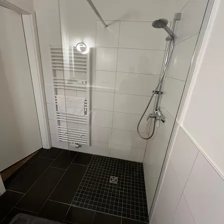 Barrierefreie Erdgeschossferienwohnung Apartman