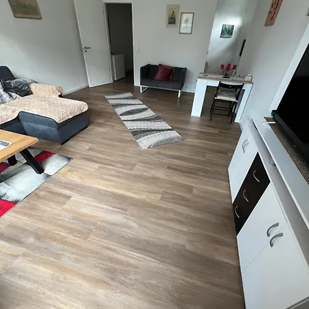 Barrierefreie Erdgeschossferienwohnung Apartman *